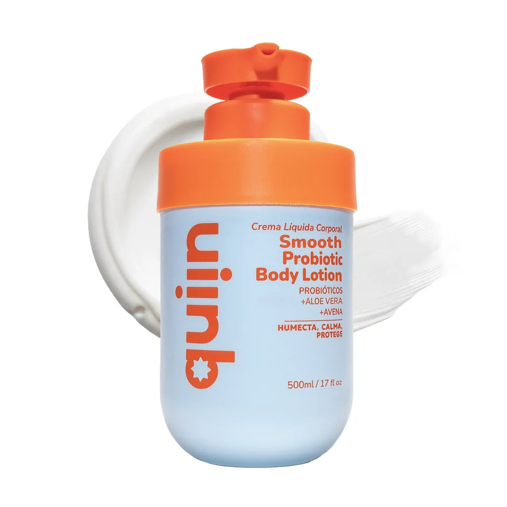 Botella de crema corporal Quiin Smooth Probiotic Body Lotion sobre fondo blanco